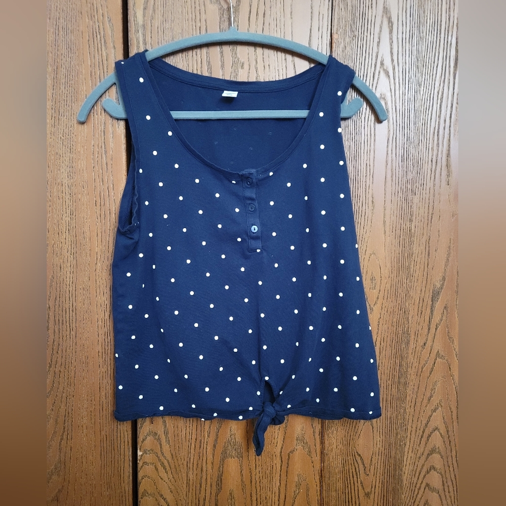 Long cropped tie bottom Top